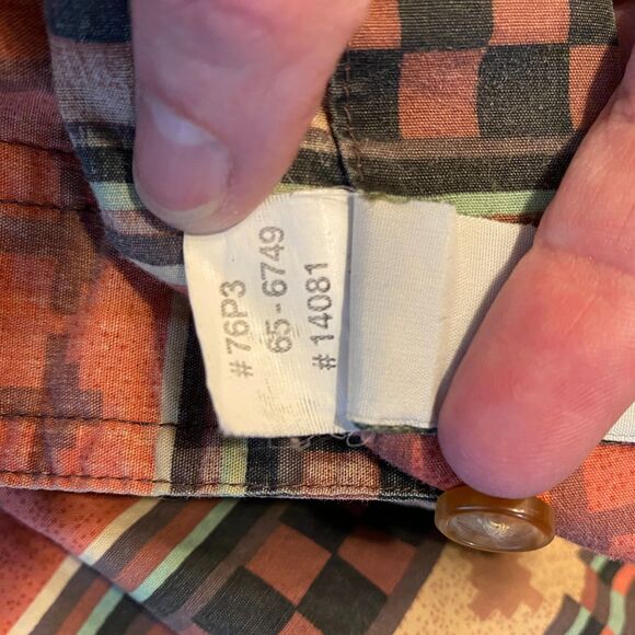 VTG Orvis Fly Fishing Aztec Southwest Design Short Sleeve Button Up Mens XL - Picture 4 of 9